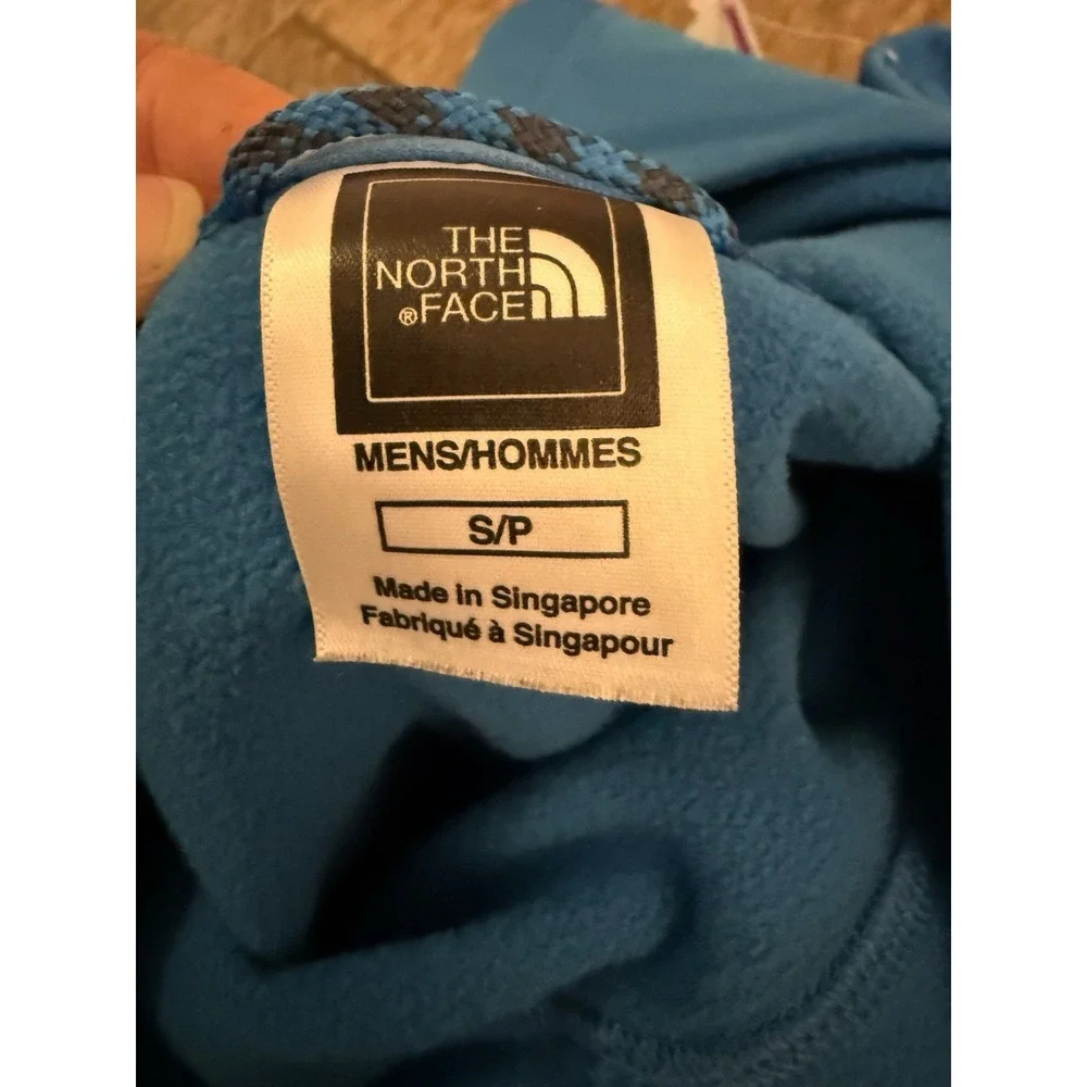 The North Face Half Dome Hoodie Blue Men's Size Small‎ Used Great Condition